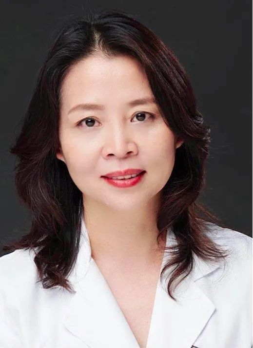 王洁教授希望青年医生借助35under35平台 加强基本功为患者提供最好服务