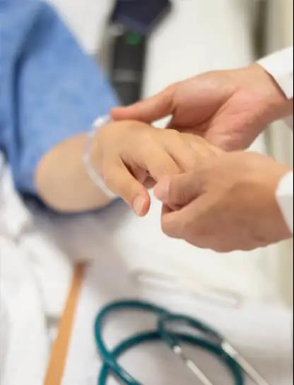 Castleman病的临床病理特征及可能的发病机制