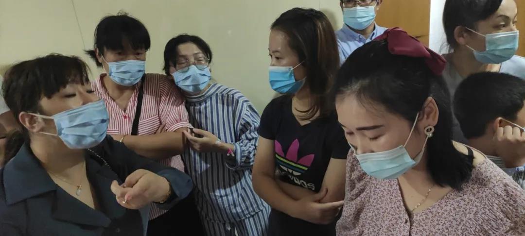 很多患者纠结回当地报销多还是异地报销多，这位患者给了说法