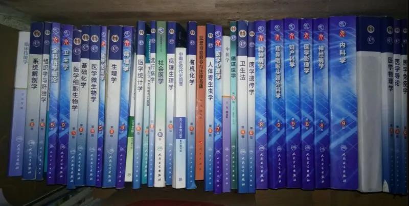 听到这些奇葩主诉，医生：我裂开了！