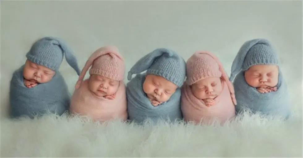 当代年轻人为何不愿生孩子？“韩国每月30万韩元重奖生孩子”引发热议，每月30万，你生不生？