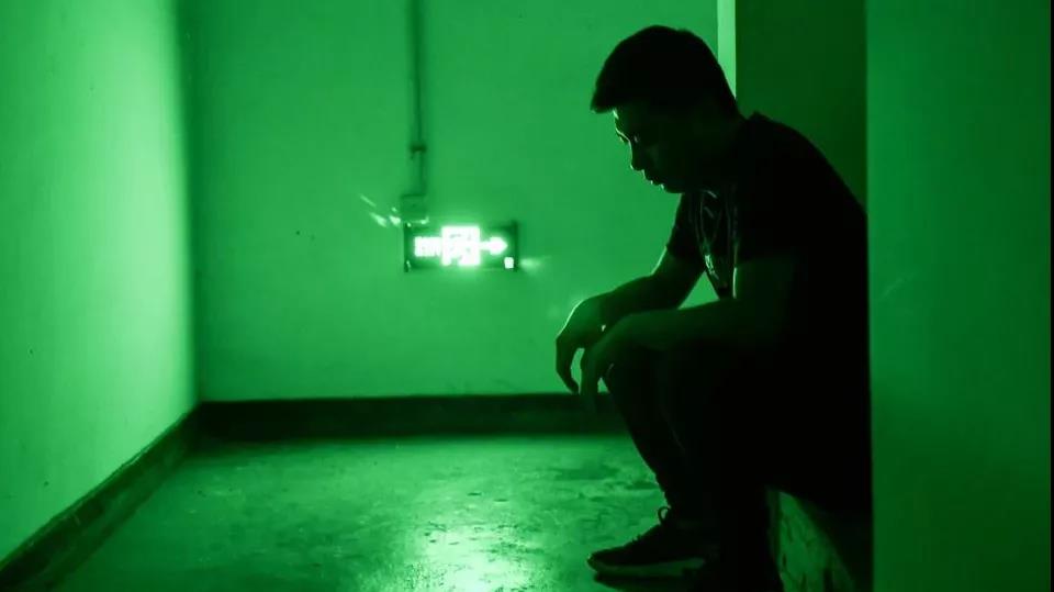 抛硬币定生死丨孩子和妻子，我都不想放弃