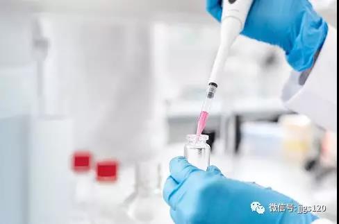 多发性骨髓瘤患者骨痛、不能大小便该怎么办？