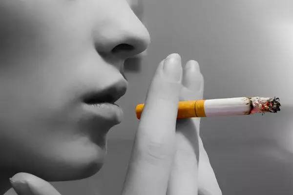 致胎儿畸形的因素